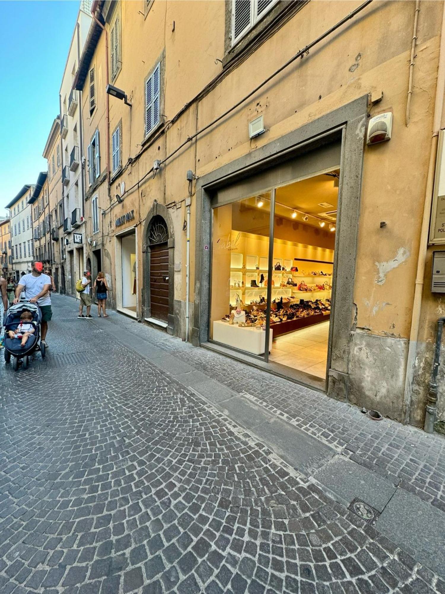 Antica Residenza Del Corso Viterbo Appartamento Vittorio Emanuele Buitenkant foto